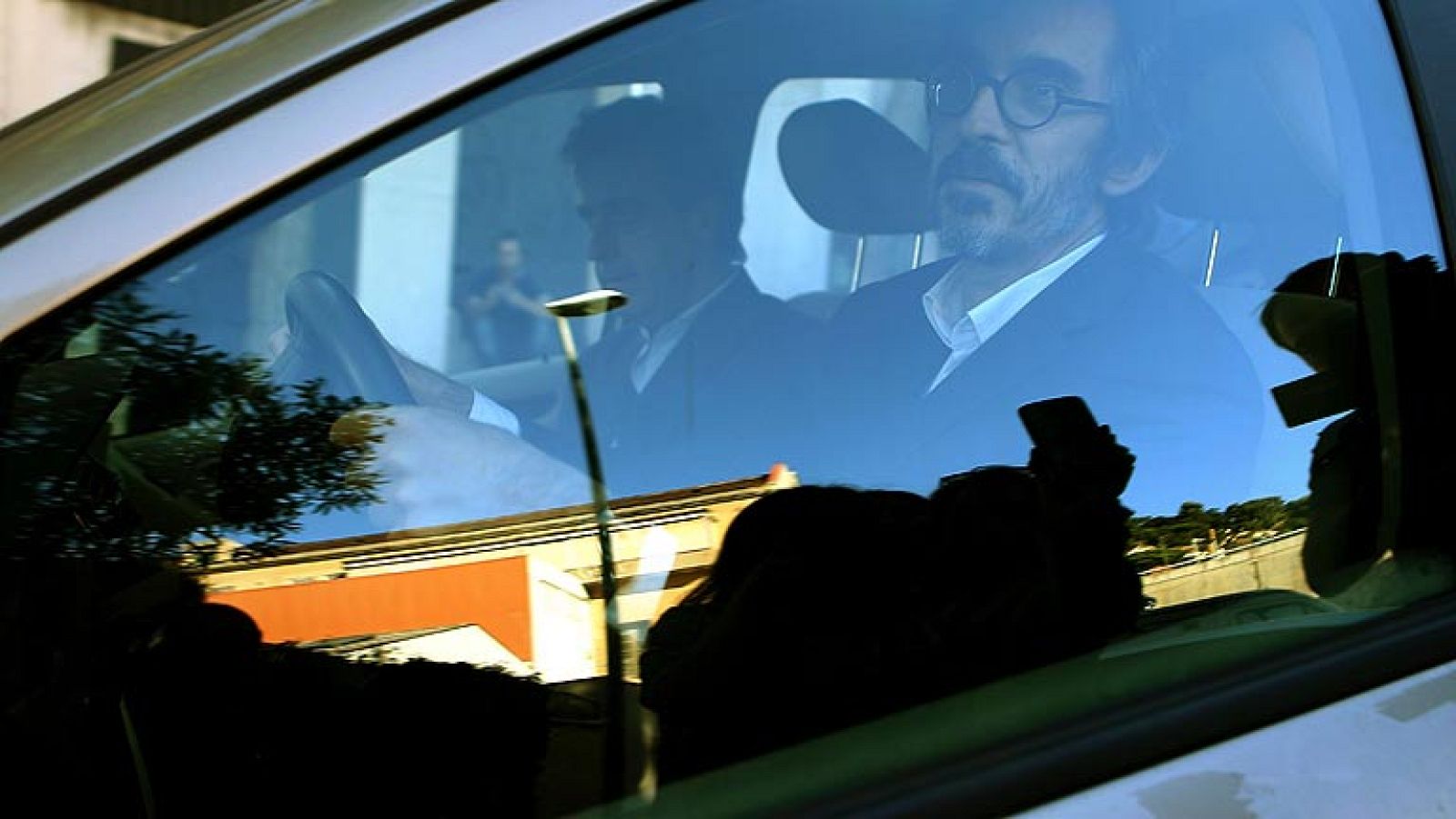 Oleguer Pujol queda en libertad tras negarse a declarar como imputado por blanqueo de capitales | Ver