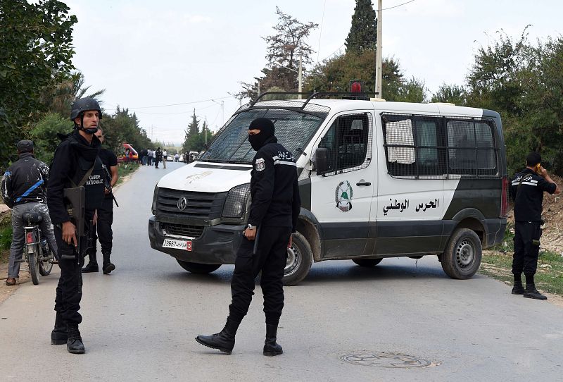 Dos muertos en TDos muertos en Túnez mientras el país se prepara para unas importantes elecciones legislativas