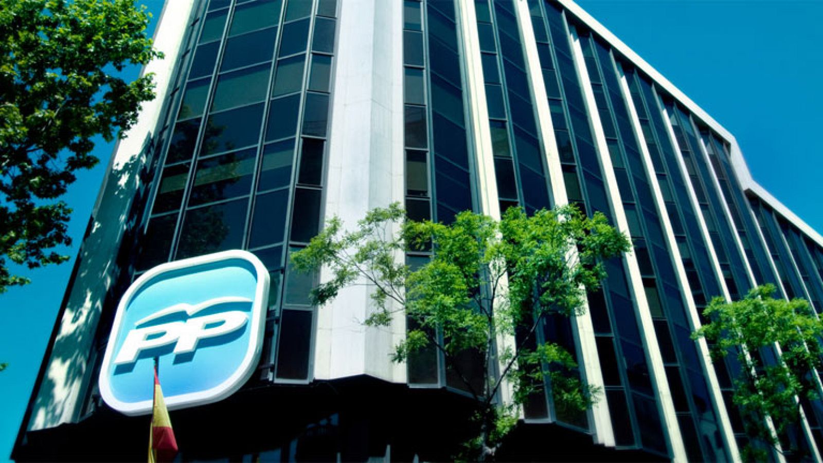 Ruz revela que el PP pagó otros 750.000 euros en negro por las obras de su sede en Madrid