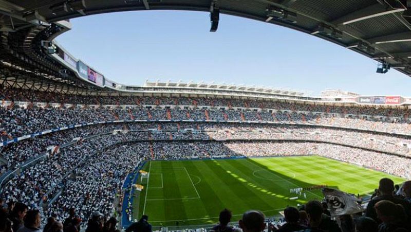 El 'teatro' del Bernabéu abre una nueva temporada de 'clásicos' Madrid-Barça