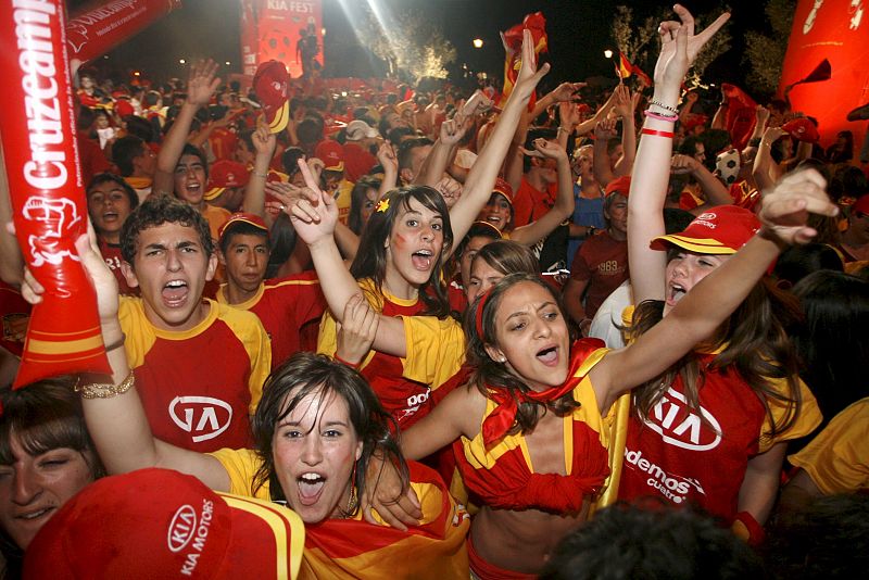 ¿Cómo vas a seguir el España - Rusia?