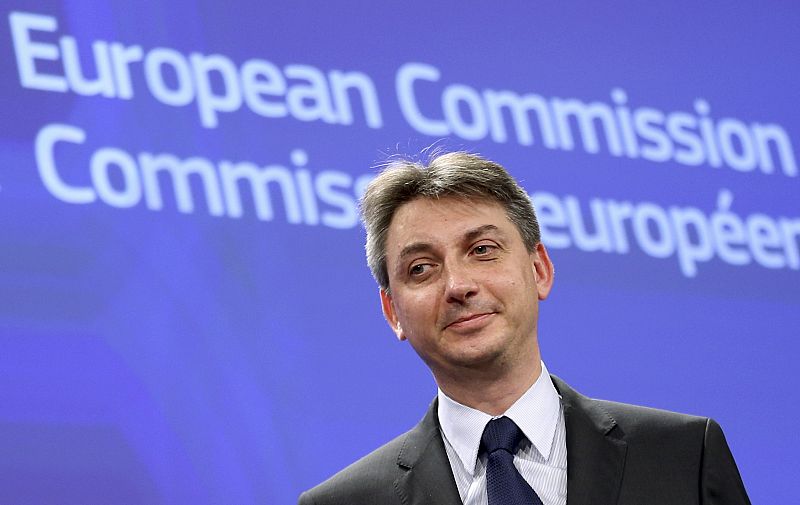 Bruselas multará al Reino Unido si no paga 2.100 millones de euros para el presupuesto común