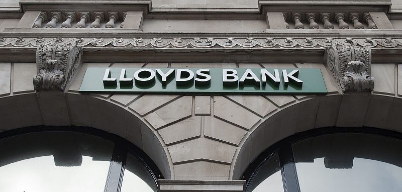Lloyds eliminará 9.000 empleos antes de 2017, tras ganar 2.047 millones de euros hasta septiembre