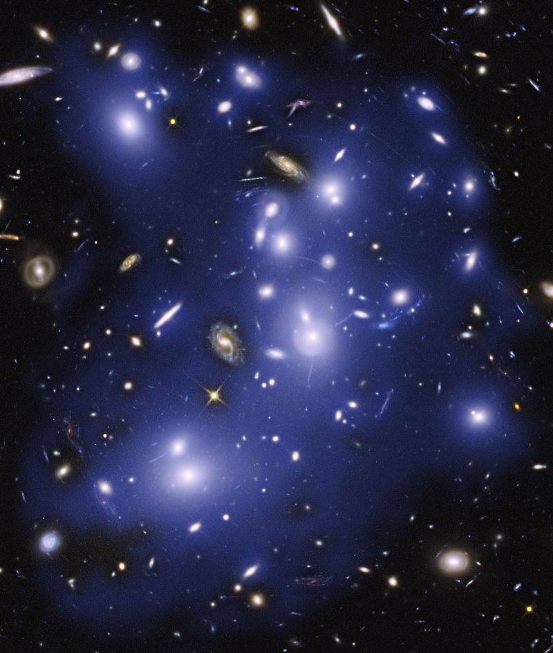 La luz 'fantasmal' de las galaxias muertas explica cómo ha evolucionado el Universo