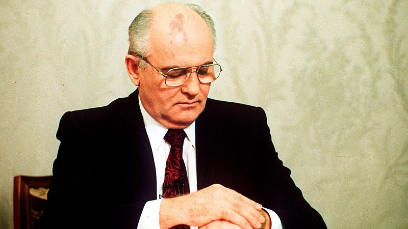 Mijaíl Gorbachov, el comunista convencido que acabó con la Unión Soviética