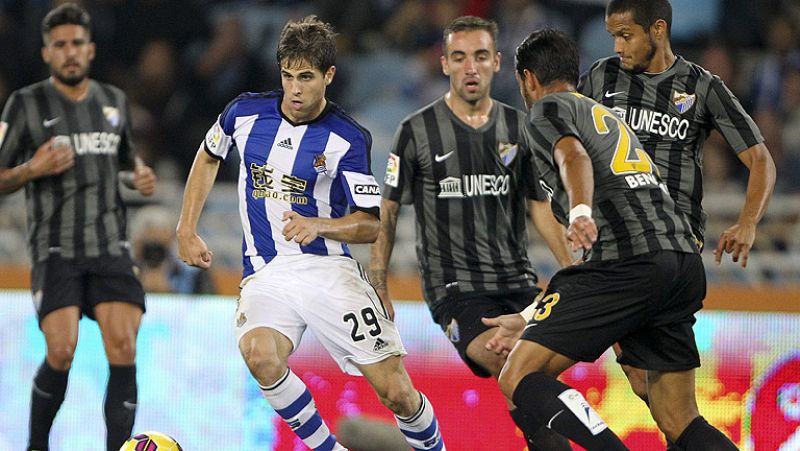 El Málaga hunde a la Real Sociedad