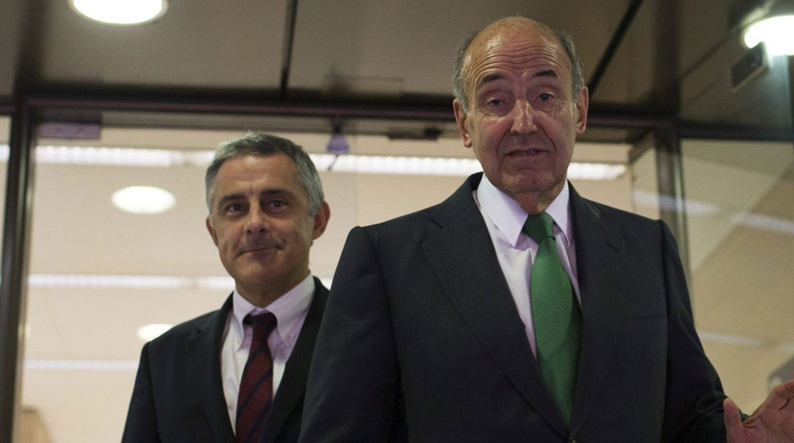 Los abogados de la infanta Cristina confían en que no se siente en el banquillo pese a la imputación por delito fiscal