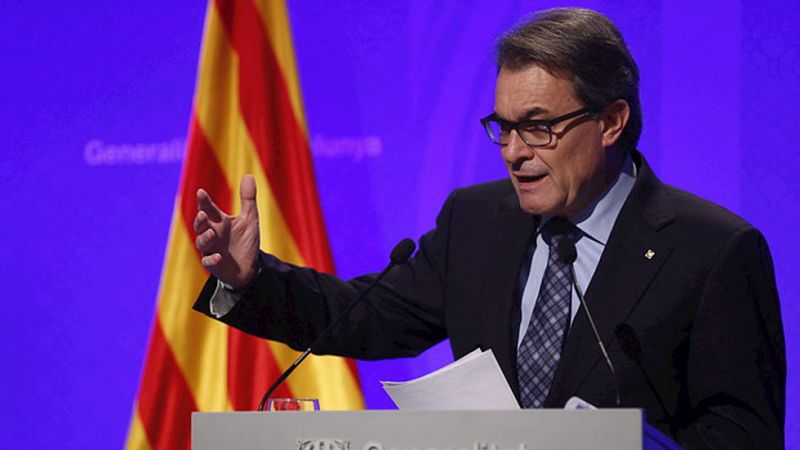 Mas aboga por hacer la "consulta definitiva" y pide a Rajoy por carta "diálogo permanente"