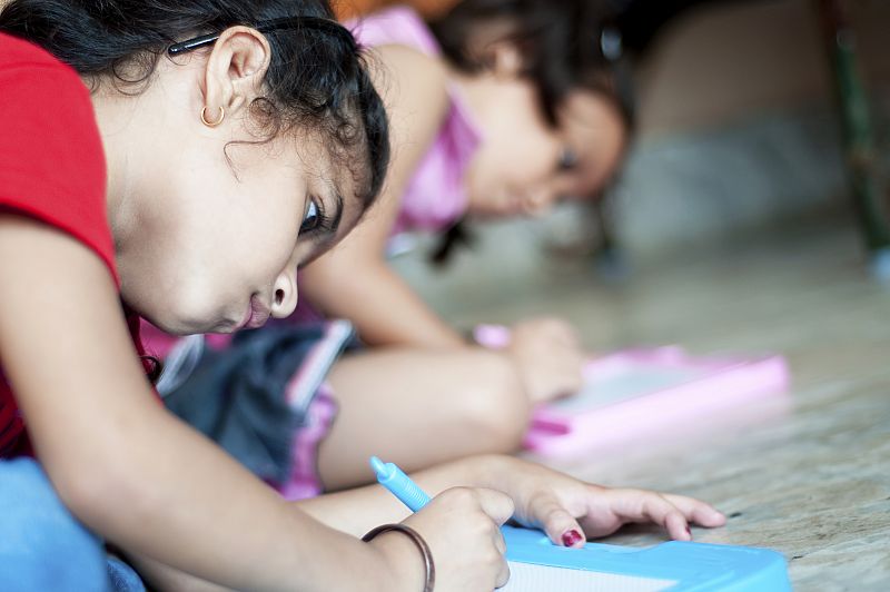 La pobreza infantil y sus efectos "devastadores" a largo plazo en los niños que la sufren