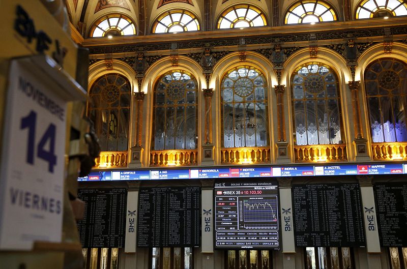 Abengoa se desploma un 36,55% por las dudas sobre su deuda y el IBEX 35 cierra plano