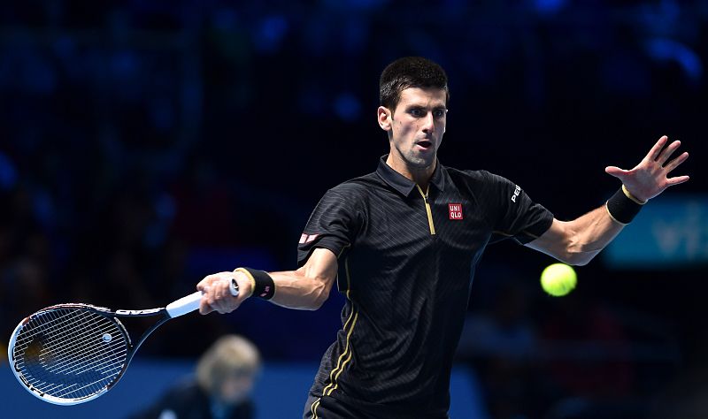 Djokovic reacciona ante Nishikori para repetir final en Londres