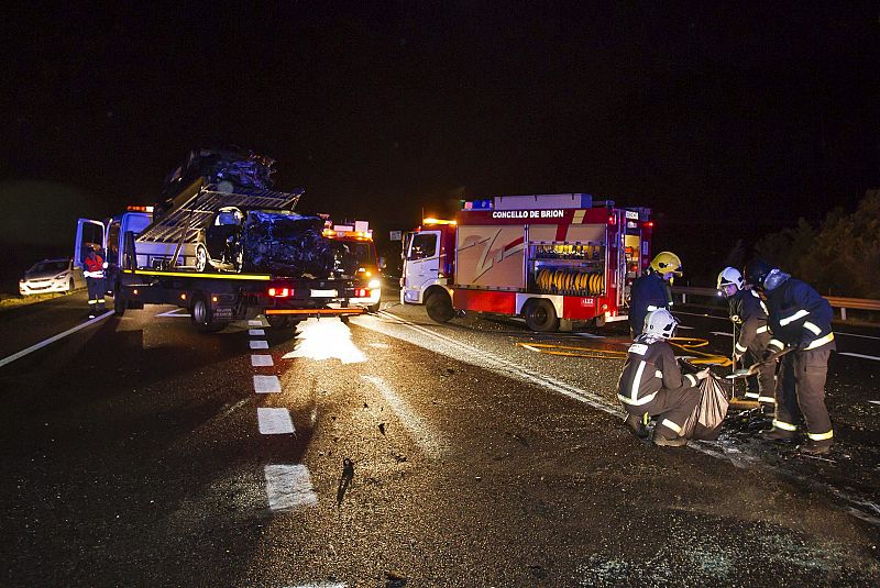 Mueren cuatro personas en un accidente de tráfico en el municipio coruñés de Rois