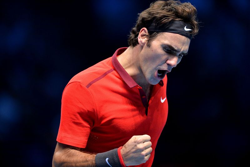 Federer jugará la final tras superar a su compatriota Wawrinka