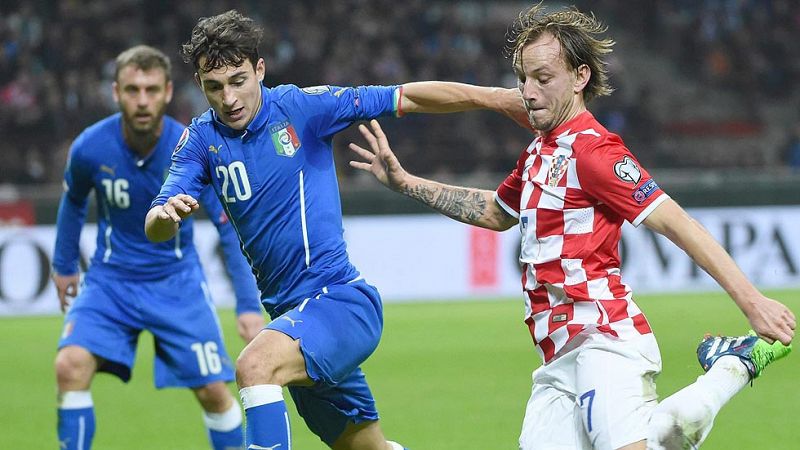Croacia deja en evidencia a Italia; Holanda se rehace y Gales resiste