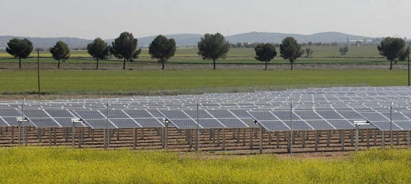 La patronal fotovoltaica cree que habrá "una cascada" de quiebras en el sector a partir de marzo