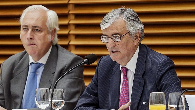 Torres-Dulce ordena querellarse contra Mas por la consulta del 9N y la Fiscalía de Cataluña se opone