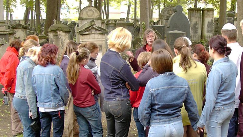 Casi un tercio de los 1.800 millones de jóvenes del mundo viven en la miseria