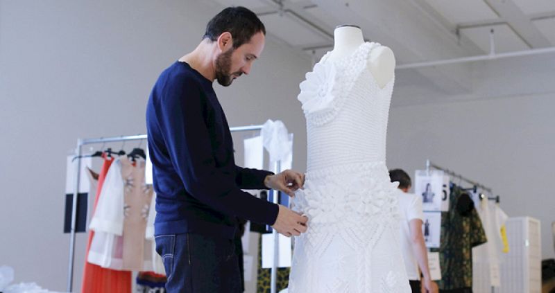 Josep Font gana el Premio Nacional de Diseño de Moda