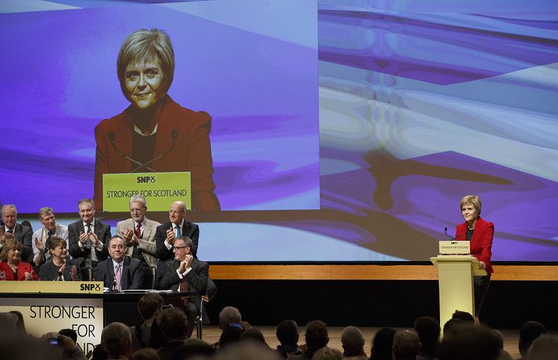 El Parlamento de Escocia designa a Nicola Sturgeon como ministra principal