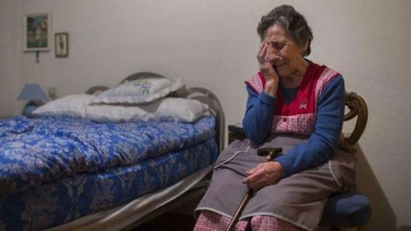 El Rayo ayudará a Carmen, la mujer de 85 años desahuciada en Vallecas