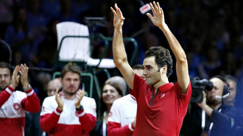 Federer entra en la leyenda de la Davis