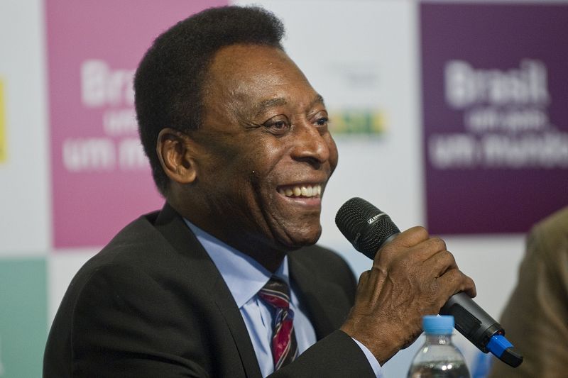 Pelé vuelve a ser ingresado en un hospital de Sao Paulo
