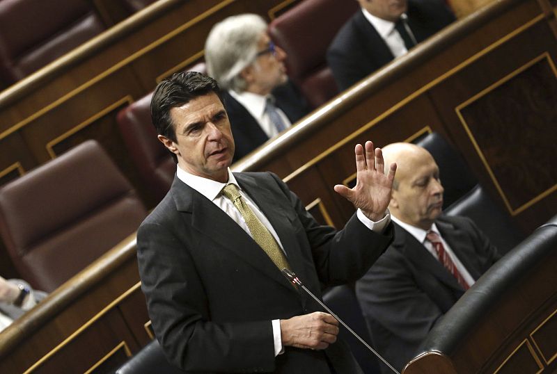 Soria no se pronuncia sobre una auditoría del déficit eléctrico, que este año será "imperceptible"