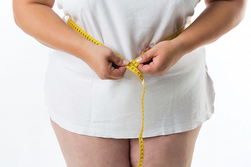 La obesidad y el sobrepeso causan medio millón de casos de cáncer al año