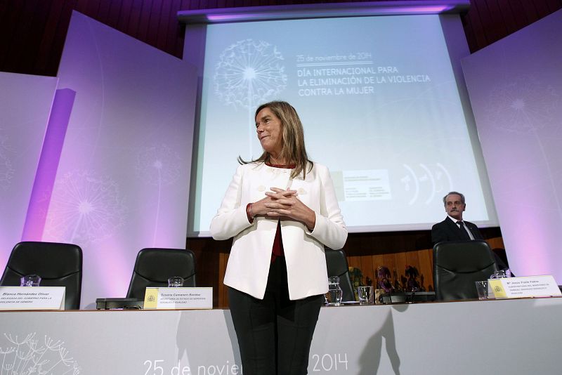 Ana Mato, una dimisión por el caso Gürtel tras tres décadas de servicio al Partido Popular