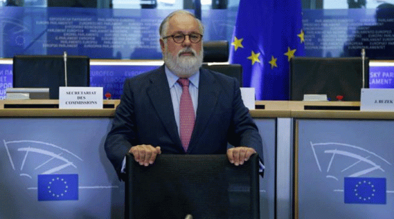 Cañete: España tiene el perfil adecuado para atraer inversiones del nuevo plan europeo