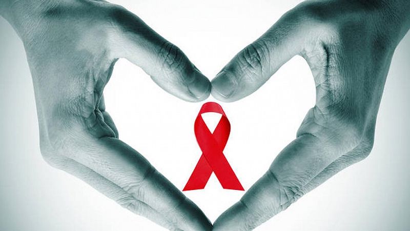 En España 50.000 personas tienen VIH sin saberlo, un riesgo para los jóvenes que ya no temen al sida
