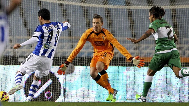 La exhibición de Carlos Vela da aire a la Real Sociedad