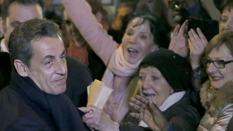 Sarkozy consigue la presidencia de la UMP con el apoyo del 64,5% de los afiliados que votaban
