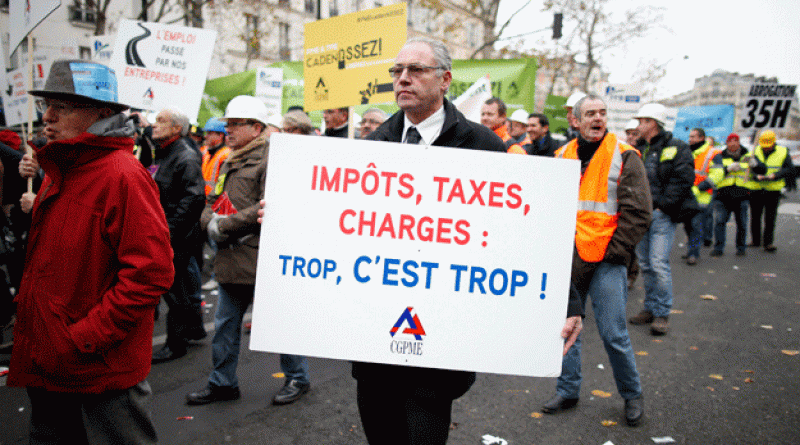 Unos 10.000 empresarios se manifiestan en Francia contra la política del Gobierno