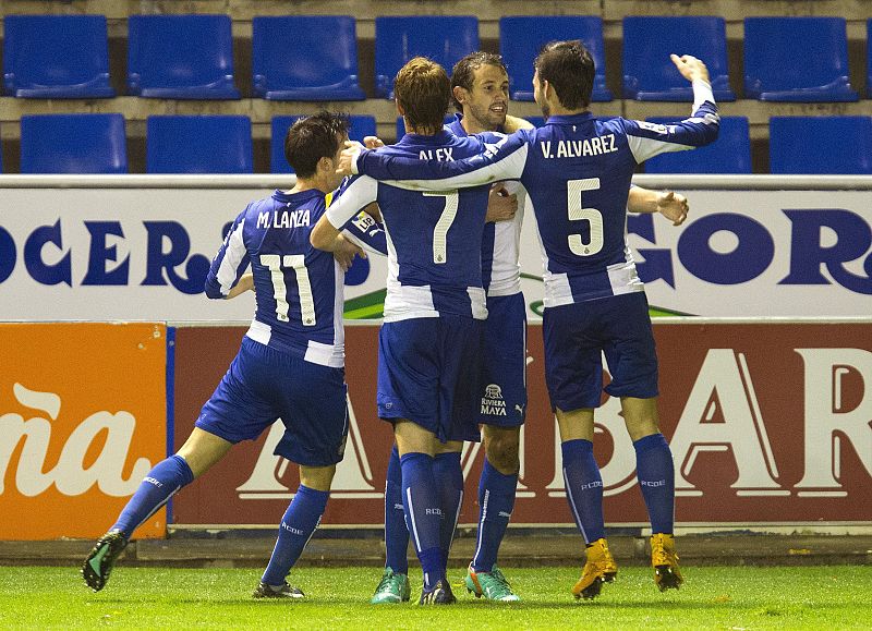 Stuani encarrila el pase del Espanyol a octavos