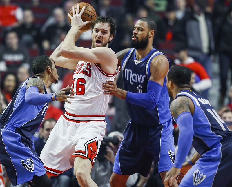 Gasol y Calderón brillan en las derrotas de Bulls y Knicks