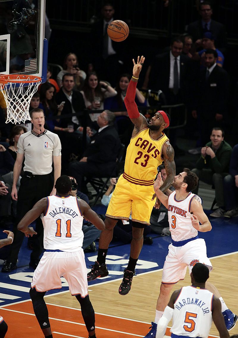 Los Cavaliers logran su sexta victoria a costa de los Knicks de Calderón