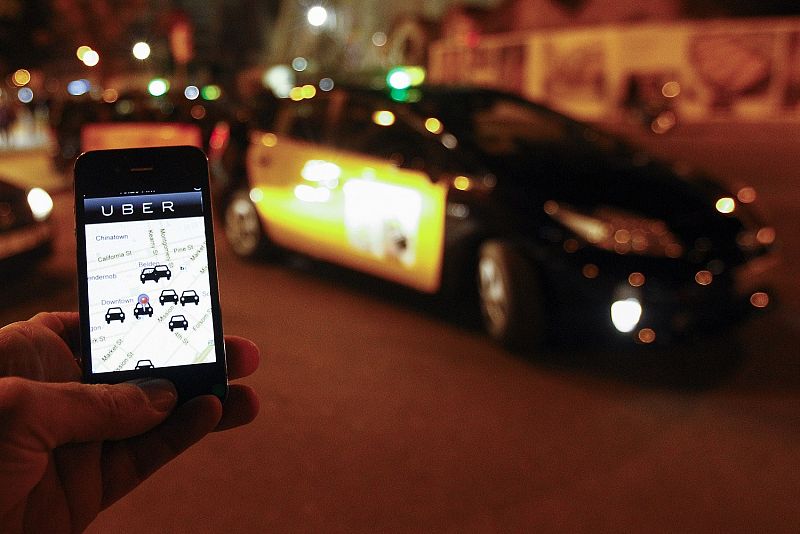 Bruselas avisa a España: las decisiones sobre Uber deben respetar la libertad de establecimiento