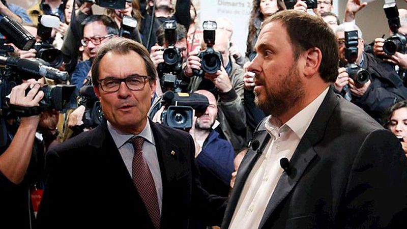 Mas y Junqueras acuerdan trabajar para superar sus diferencias en la hoja de ruta soberanista