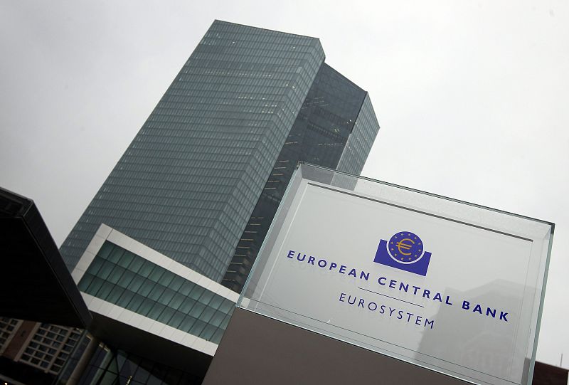 El BCE presta 212.440 millones a la banca europea para que dé crédito, la mitad del máximo ofrecido