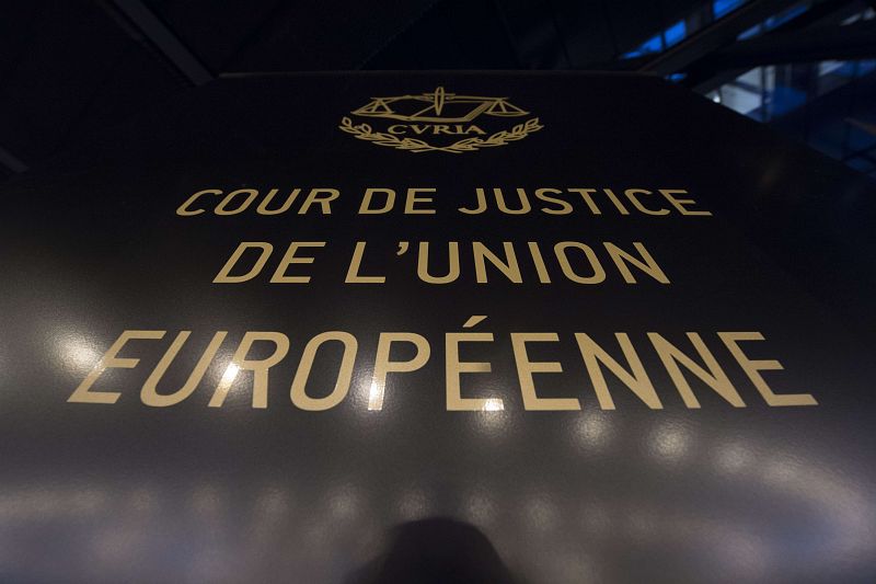 La justicia europea declara ilegal la ley española que impide la libre contratación de estibadores
