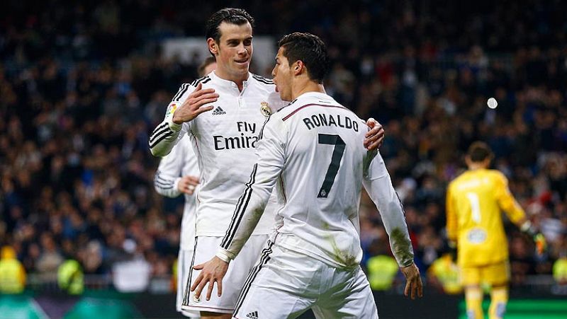 El Madrid se asegura el liderato en 2014 tras el tropiezo del Barcelona