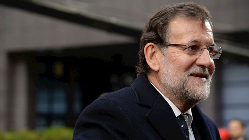 Rajoy dice que la dimision del fiscal es personal "exclusivamente" y el PSOE, que es por "presión"