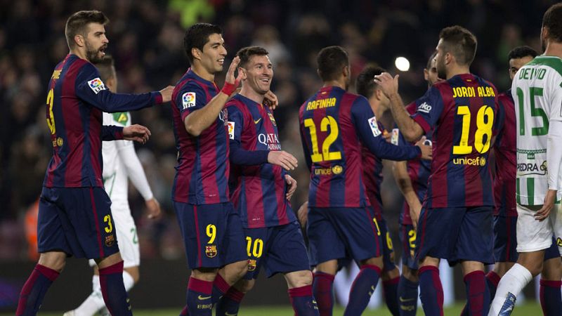 El Barça aprovecha la ausencia del Madrid