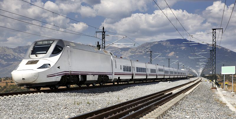 Las tarifas de Renfe subirán el 1,85% de media en 2015, aunque no afecta a los AVE