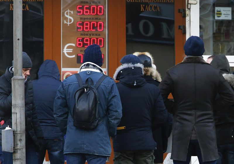 La economía rusa se contrajo un 0,5% en noviembre, su primer retroceso desde 2009