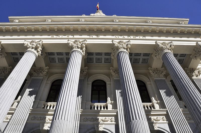 España, octavo país del mundo por volumen en salidas a Bolsa en 2014 con 5.900 millones