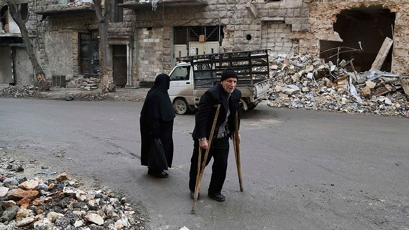 Más de 76.000 sirios han muerto en la guerra durante el 2014, según un grupo activista