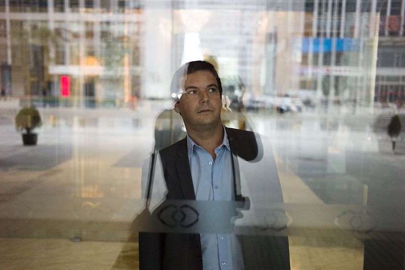 El economista Thomas Piketty rechaza a la Legión de Honor y levanta la polémica en Francia