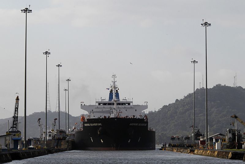 El organismo arbitral acusa de "negligencia" al Canal de Panamá en la crisis de la ampliación